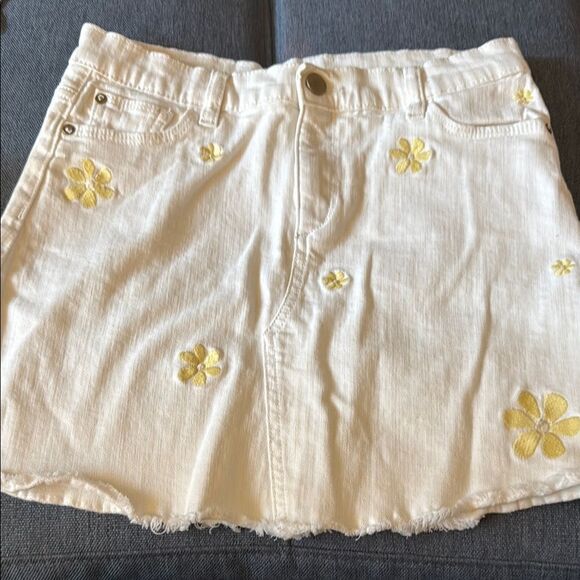 DL 1961 Girls Jenny Milk Daisy Mini Skirt. 5 Pocket Style.
Size 16. - Picture 1 of 13